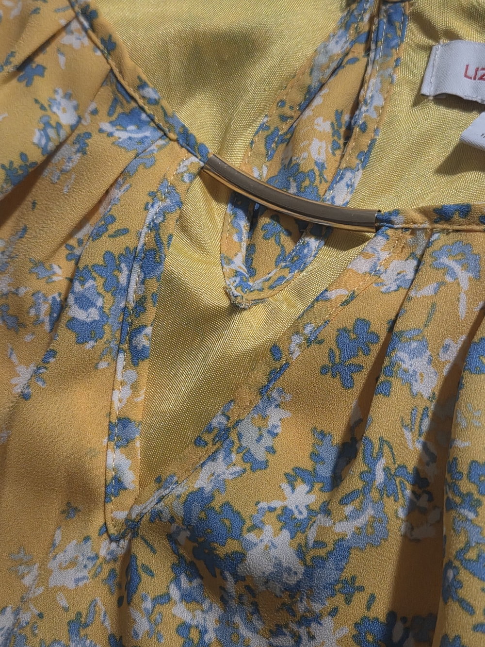 Liz Claiborne-Yellow Floral Sleeveless Blouse with Gold Ring Detail – Size XL - Picture 7 of 8